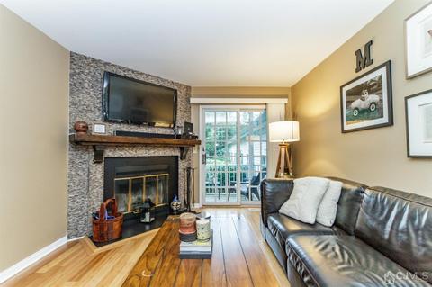 119 Smithfield Ct, Bernards, NJ 07920 photo 1