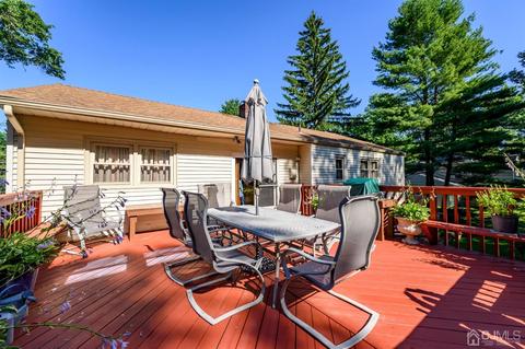 8 Warwick Rd, Edison, NJ 08820 photo 9