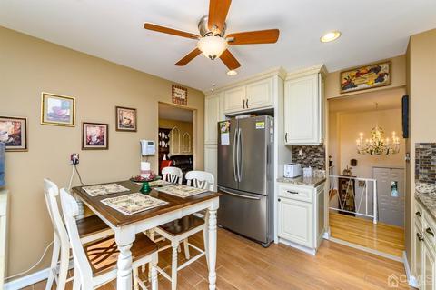8 Warwick Rd, Edison, NJ 08820 photo 41