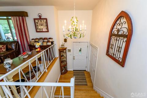 8 Warwick Rd, Edison, NJ 08820 photo 21
