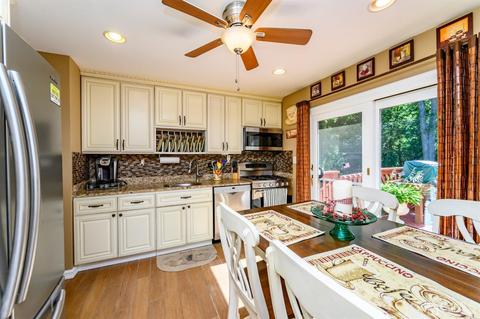 8 Warwick Rd, Edison, NJ 08820 photo 40