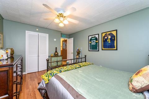 8 Warwick Rd, Edison, NJ 08820 photo 24