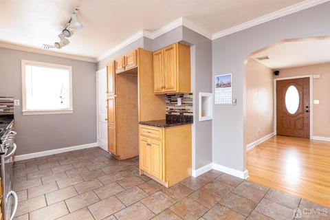 72 Jefferson Ave, Edison, NJ 08837 photo 8