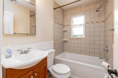 72 Jefferson Ave, Edison, NJ 08837 photo 9