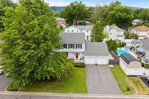 437 Hancock St, Middlesex, NJ 08846 photo 2