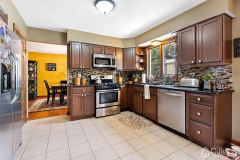 437 Hancock St, Middlesex, NJ 08846 photo 12