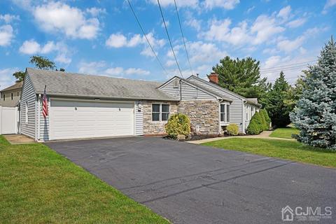 2 Pierrepont Ave, Middlesex, NJ 08846 photo 2