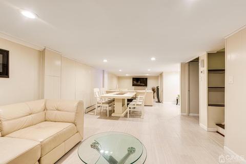 412 Main St, Middlesex, NJ 08846 photo 21