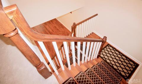 11 Tree Top Rd, Middlesex, NJ 08846 photo 12