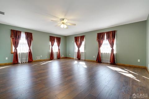 83 Winthrop Rd, Edison, NJ 08817 photo 31