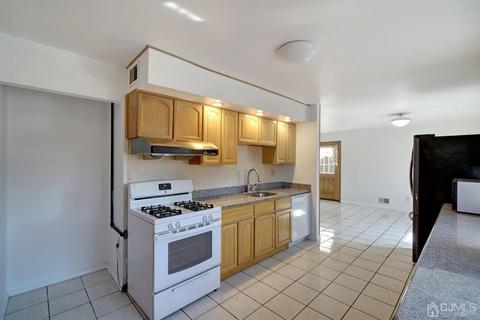 83 Winthrop Rd, Edison, NJ 08817 photo 13