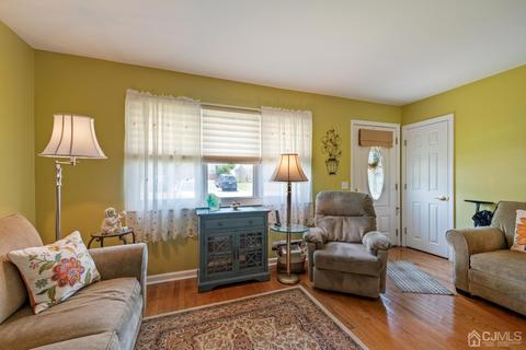 22 Haven Dr, Matawan, NJ 07747 photo 9