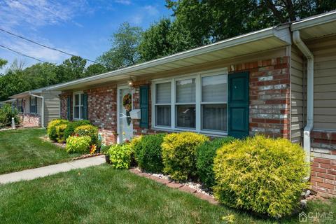 22 Haven Dr, Matawan, NJ 07747 photo 3