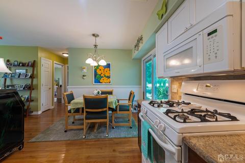 22 Haven Dr, Matawan, NJ 07747 photo 15