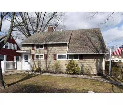 345 Lorraine Ave, Middlesex, NJ 08846 photo 1