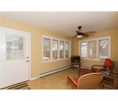 345 Lorraine Ave, Middlesex, NJ 08846 photo 3
