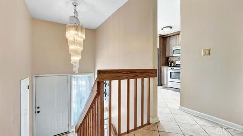 3404 Spring Brook Dr, Edison, NJ 08820 photo 10