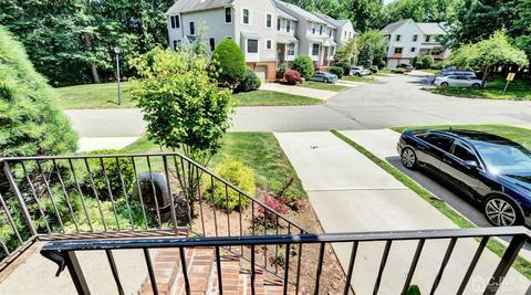 3404 Spring Brook Dr, Edison, NJ 08820 photo 6