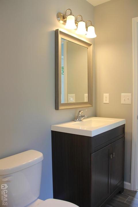29 John St, Helmetta, NJ 08828 photo 9
