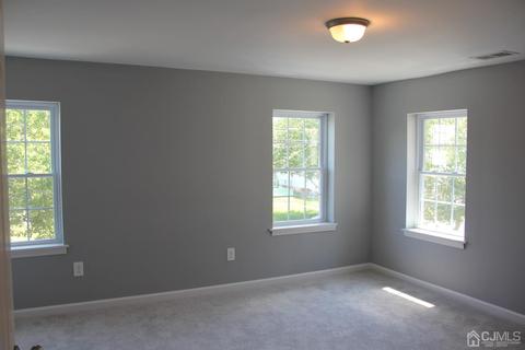 29 John St, Helmetta, NJ 08828 photo 19