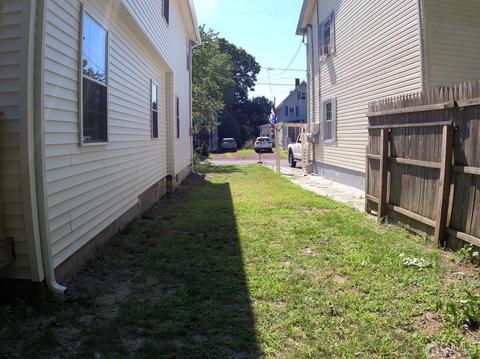29 John St, Helmetta, NJ 08828 photo 4
