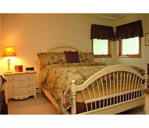 102 Emerson Ave, Middlesex, NJ 08846 photo 17