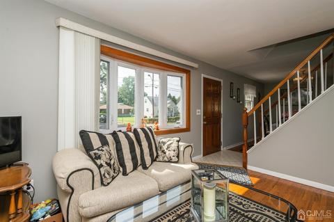 318 2nd St, Middlesex, NJ 08846 photo 5