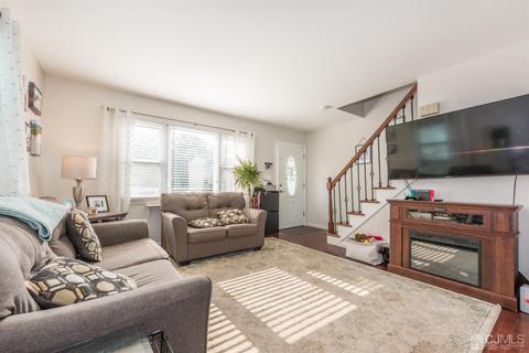206 4th St, Middlesex, NJ 08846 photo 4
