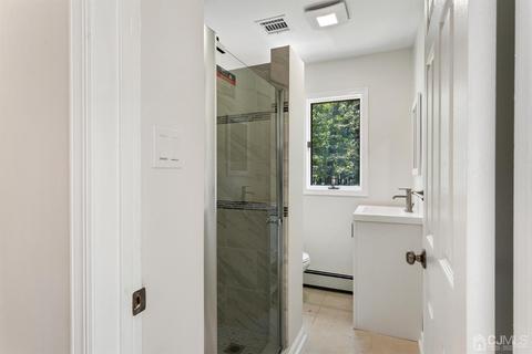 2051 Oak Tree Rd, Edison, NJ 08820 photo 19