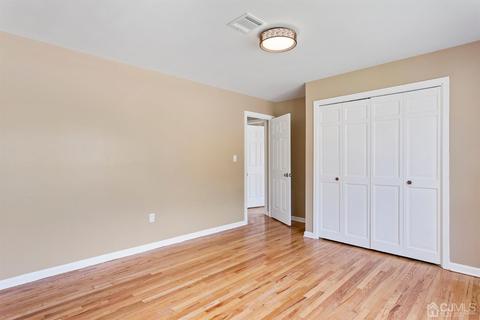 2051 Oak Tree Rd, Edison, NJ 08820 photo 34