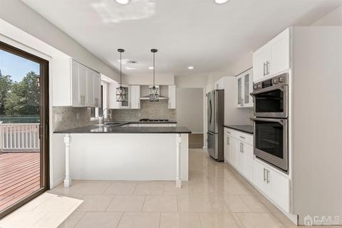 2051 Oak Tree Rd, Edison, NJ 08820 photo 11