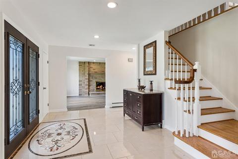 2051 Oak Tree Rd, Edison, NJ 08820 photo 6
