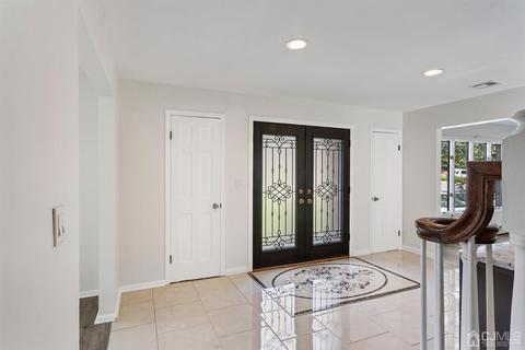 2051 Oak Tree Rd, Edison, NJ 08820 photo 5