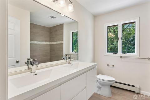 2051 Oak Tree Rd, Edison, NJ 08820 photo 35