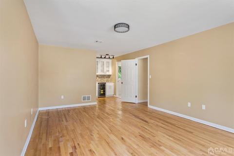 2051 Oak Tree Rd, Edison, NJ 08820 photo 24