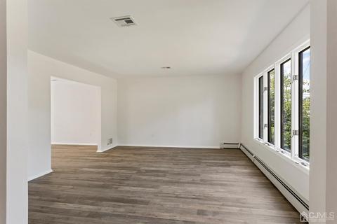 2051 Oak Tree Rd, Edison, NJ 08820 photo 13