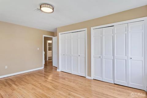 2051 Oak Tree Rd, Edison, NJ 08820 photo 32