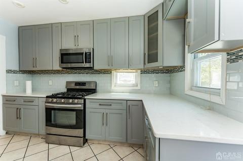 24 E Franklin St, Bound Brook, NJ 08805 photo 8