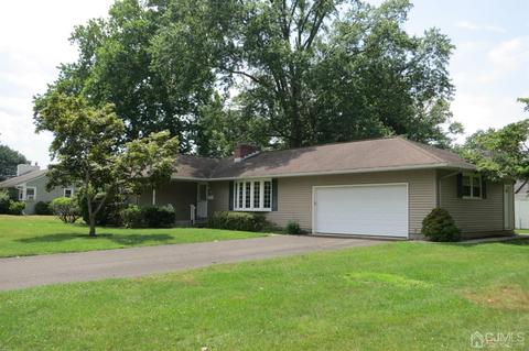 423 Main St, Middlesex, NJ 08846 photo 3