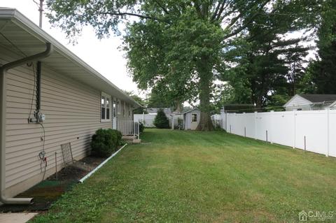 423 Main St, Middlesex, NJ 08846 photo 18