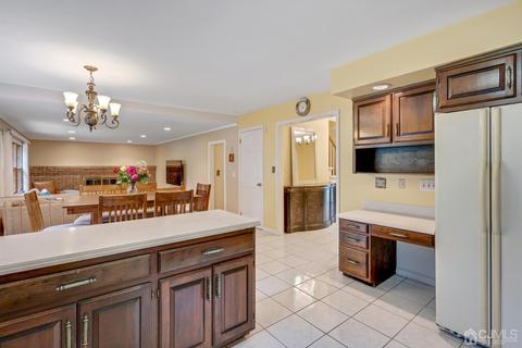 6 Fox Hill Dr, Edison, NJ 08820 photo 7