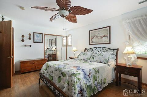 26 Ovington Ave, Edison, NJ 08817 photo 18