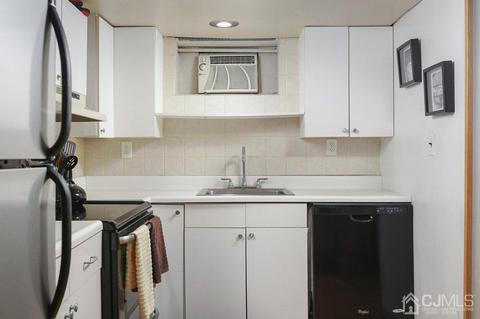 26 Ovington Ave, Edison, NJ 08817 photo 25