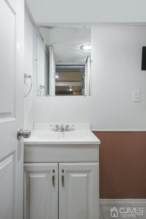 26 Ovington Ave, Edison, NJ 08817 photo 26