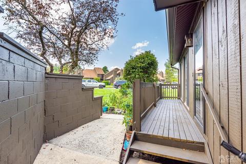 152 Westgate Dr, Edison, NJ 08820 photo 6