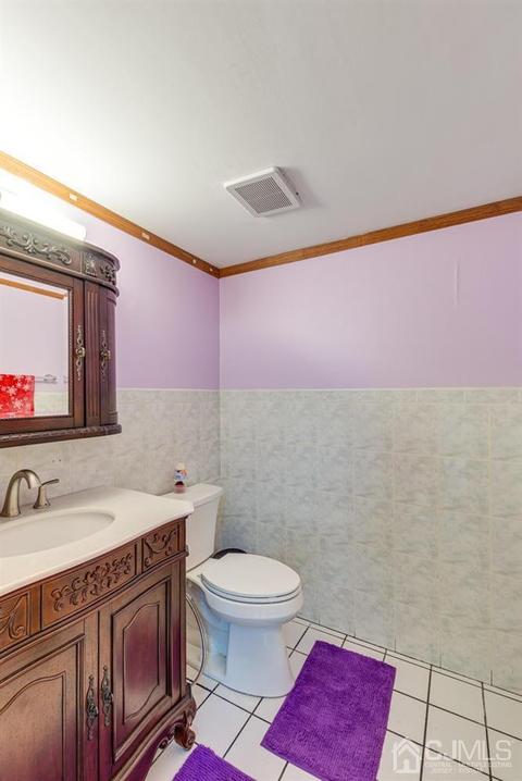 152 Westgate Dr, Edison, NJ 08820 photo 19
