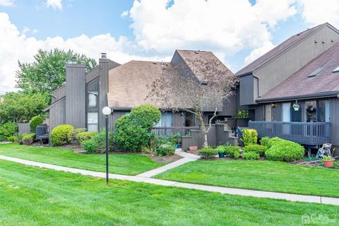 152 Westgate Dr, Edison, NJ 08820 photo 1