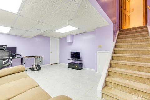 152 Westgate Dr, Edison, NJ 08820 photo 22