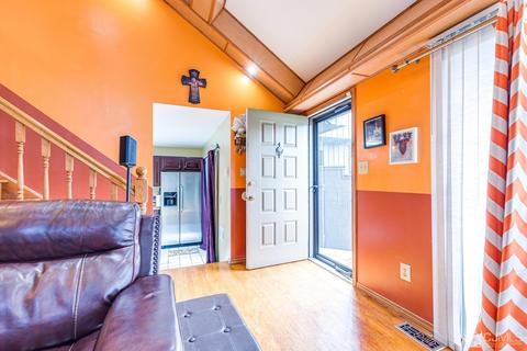 152 Westgate Dr, Edison, NJ 08820 photo 8