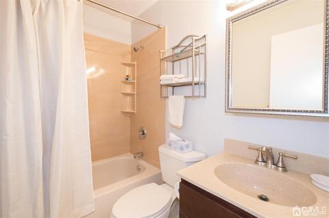 522 Westgate Dr, Edison, NJ 08820 photo 18